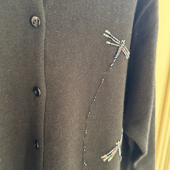 BICE (SAG HARBOR) BLACK CARDIGAN WITH BEADED DRAGON FLY DETAILS-L/NWOT - Picture 6 of 9